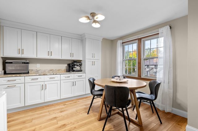 214 Morgan Dr 214, Haverhill, MA 01832