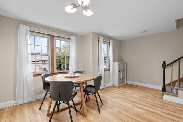 214 Morgan Dr 214, Haverhill, MA 01832