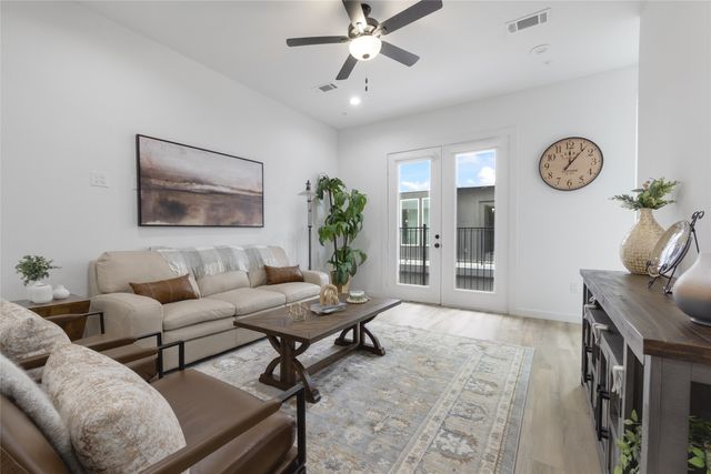 4314 Roseland Avenue 102, Dallas, TX 75204