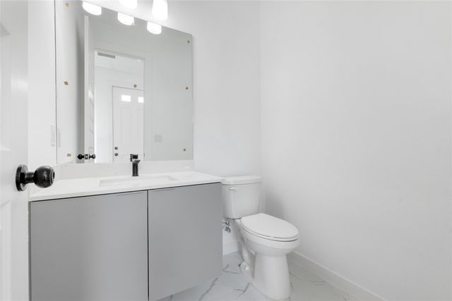 4314 Roseland Avenue 102, Dallas, TX 75204