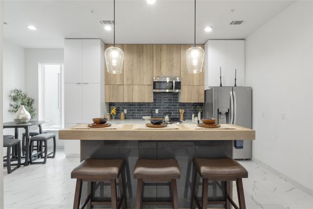 4314 Roseland Avenue 102, Dallas, TX 75204