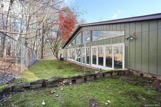 6 Scenic Vista Drive, New City, NY 10956