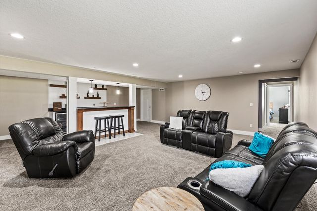 1300 NW 5th Street, Grimes, IA 50111