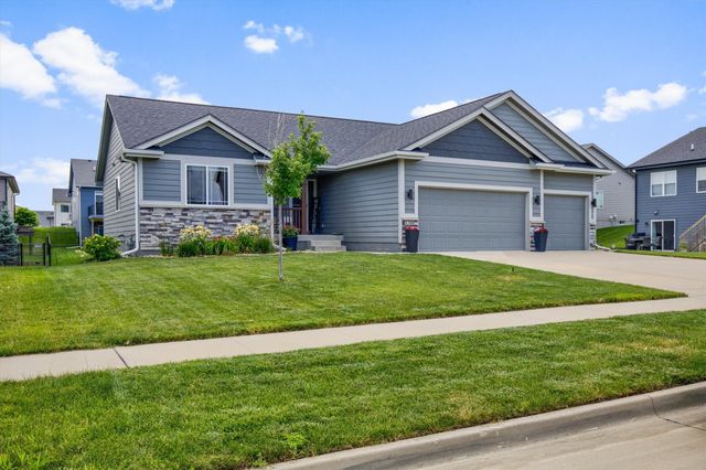 1300 NW 5th Street, Grimes, IA 50111