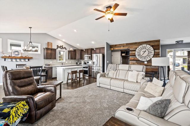 1300 NW 5th Street, Grimes, IA 50111