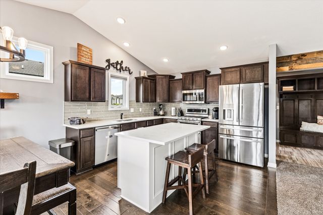 1300 NW 5th Street, Grimes, IA 50111