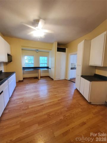325 Goff Street, Charlotte, NC 28208