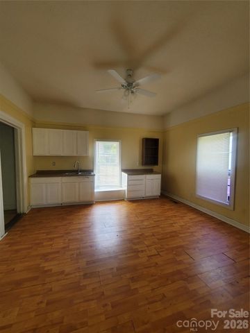 325 Goff Street, Charlotte, NC 28208