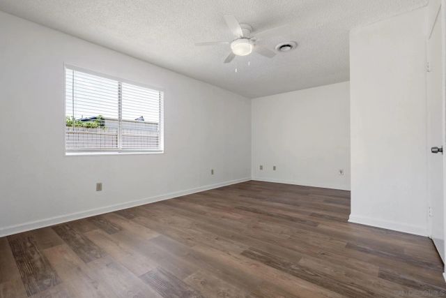 10625 Amantha Ave, San Diego, CA 92126
