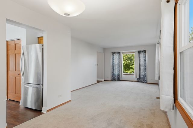 1133 Tewes Lane, Beach Park, IL 60099