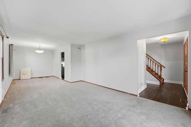 1133 Tewes Lane, Beach Park, IL 60099
