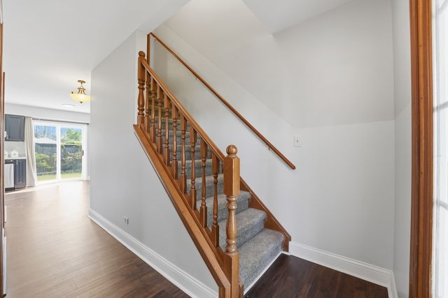 1133 Tewes Lane, Beach Park, IL 60099