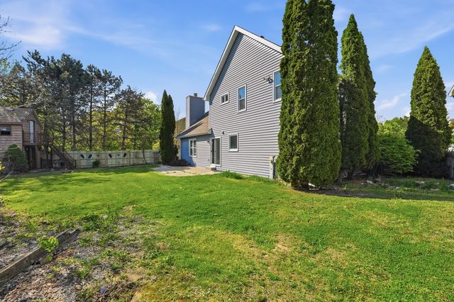1133 Tewes Lane, Beach Park, IL 60099