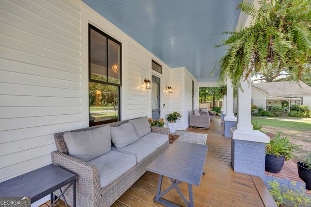 511 S Madison Avenue, Monroe, GA 30655