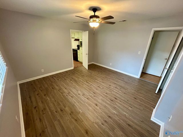 5623 Alta Dena Street, Huntsville, AL 35802