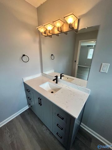 5623 Alta Dena Street, Huntsville, AL 35802