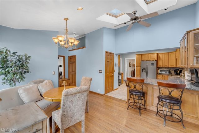 2874 Coleridge Road, Cleveland Heights, OH 44118