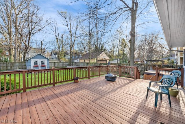 2874 Coleridge Road, Cleveland Heights, OH 44118