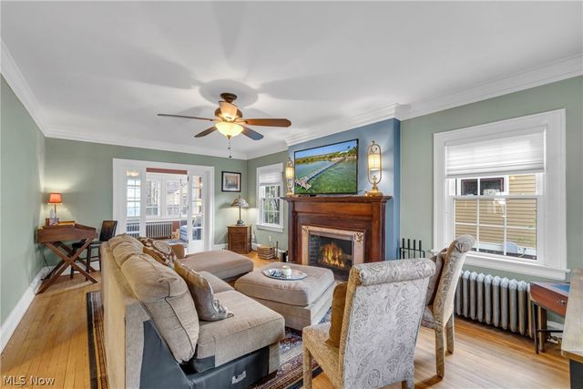 2874 Coleridge Road, Cleveland Heights, OH 44118
