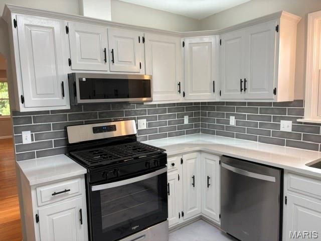 9113 Palmer Avenue, Overland, MO 63114