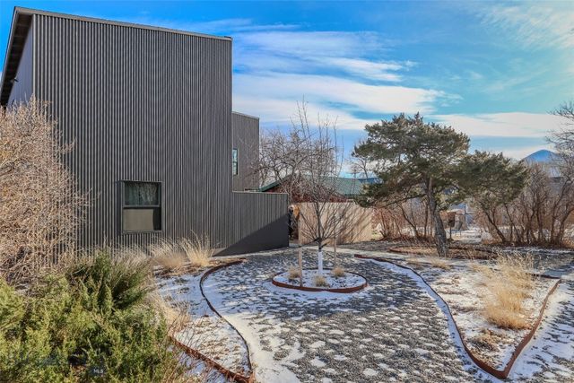 317 S D Street, Livingston, MT 59047