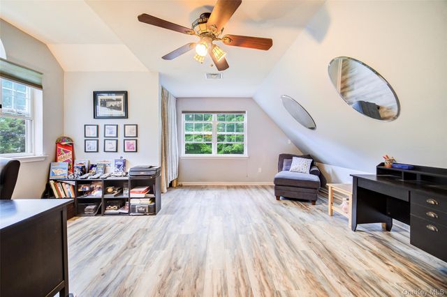 18 Windmill Court, Monroe, NY 10950