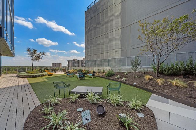 48 East Ave 1104, Austin, TX 78701