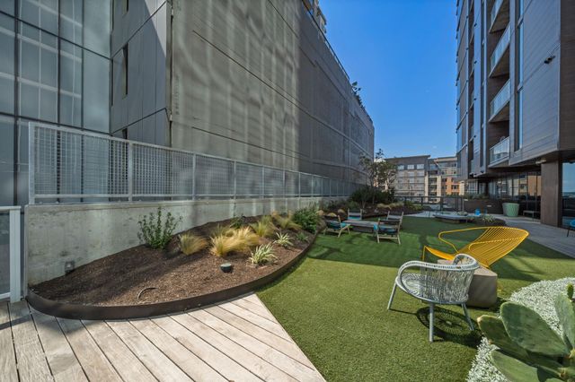 48 East Ave 1104, Austin, TX 78701