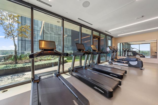 48 East Ave 1104, Austin, TX 78701