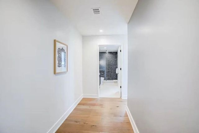 48 East Ave 1104, Austin, TX 78701
