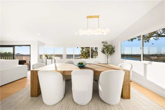 2427 Vista Nobleza, Newport Beach, CA 92660