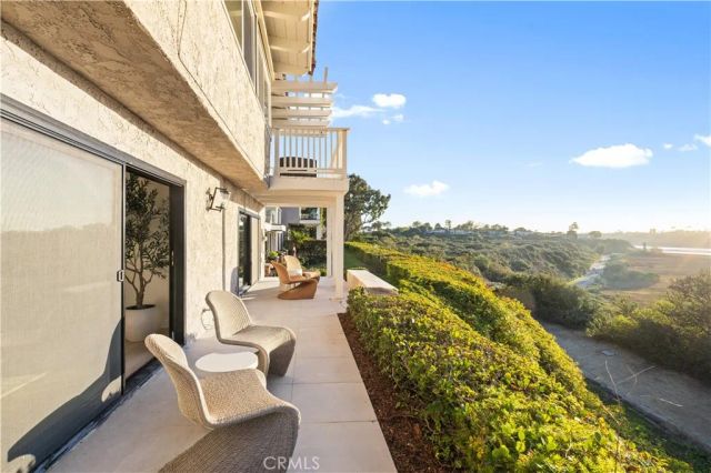 2427 Vista Nobleza, Newport Beach, CA 92660