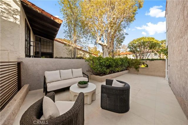2427 Vista Nobleza, Newport Beach, CA 92660