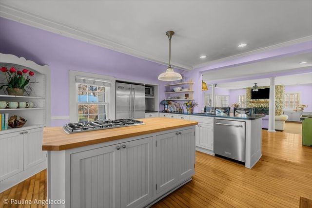 26048 W Cuba Road, Barrington, IL 60010