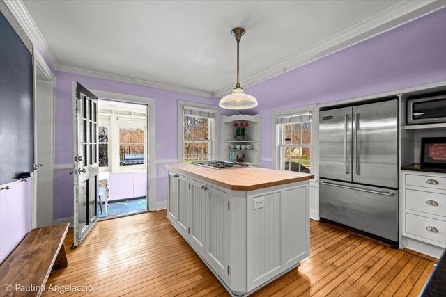 26048 W Cuba Road, Barrington, IL 60010