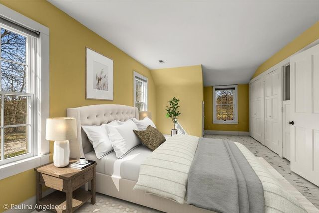 26048 W Cuba Road, Barrington, IL 60010