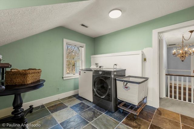 26048 W Cuba Road, Barrington, IL 60010