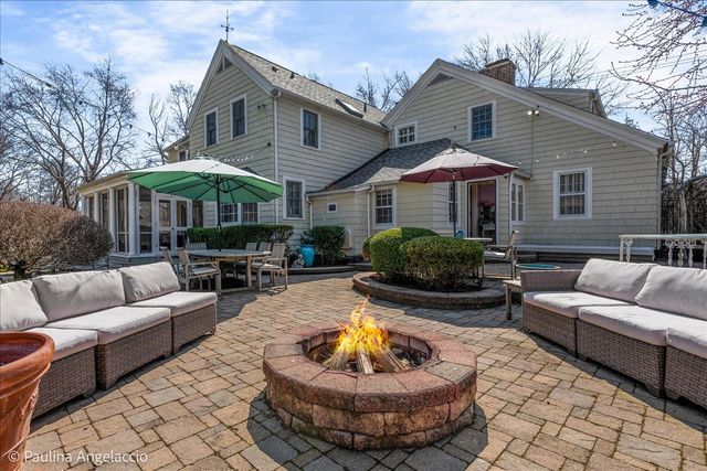 26048 W Cuba Road, Barrington, IL 60010