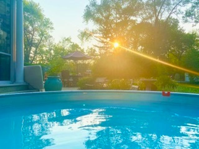 26048 W Cuba Road, Barrington, IL 60010