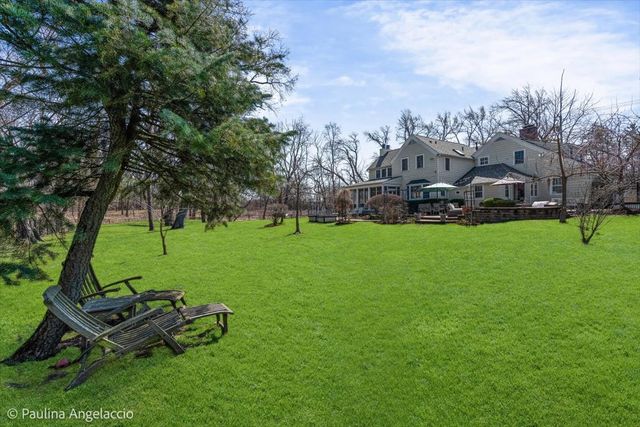 26048 W Cuba Road, Barrington, IL 60010