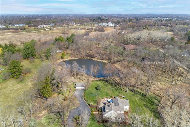 26048 W Cuba Road, Barrington, IL 60010