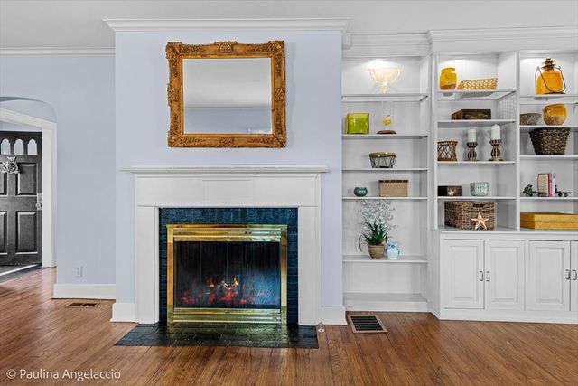 26048 W Cuba Road, Barrington, IL 60010