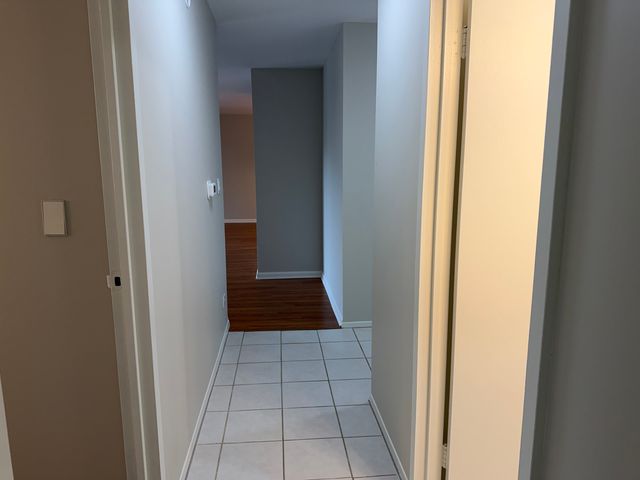 1415 E Central Road 318C, Arlington Heights, IL 60005
