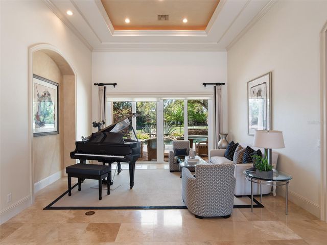 5151 LATROBE DR, Windermere, FL 34786