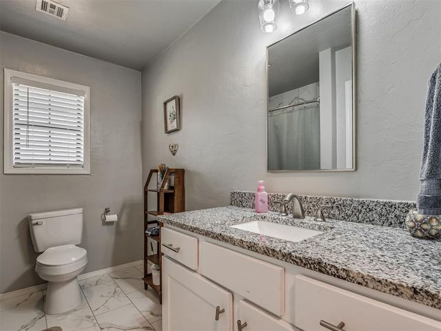 5219 N Darwin Circle, Norman, OK 73026