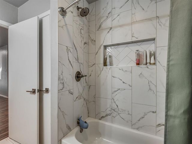 5219 N Darwin Circle, Norman, OK 73026