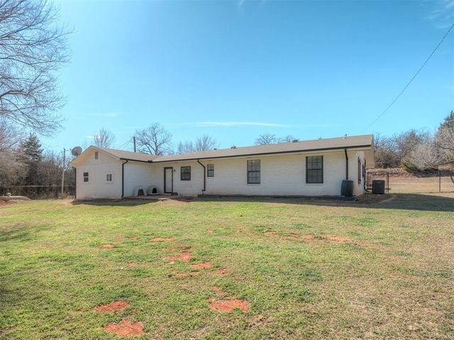 5219 N Darwin Circle, Norman, OK 73026