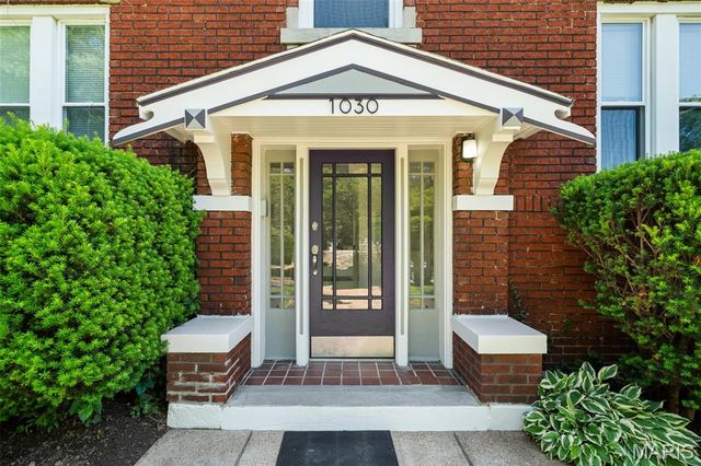 1030 Commodore Drive, Richmond Heights, MO 63117