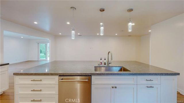 3119 Mesa Verde, Burbank, CA 91504