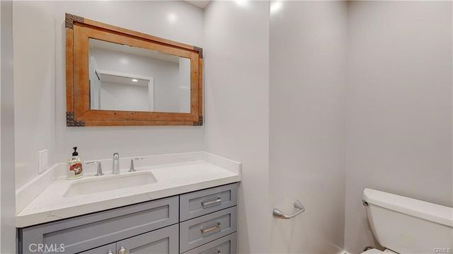 3119 Mesa Verde, Burbank, CA 91504